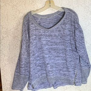 Athleta 2X long-sleeved top